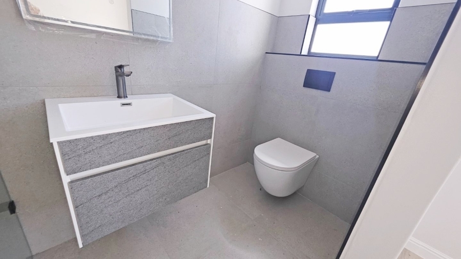 4 Bedroom Property for Sale in Sandown Western Cape